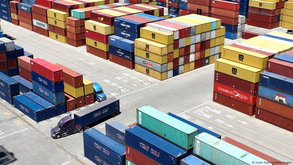 O que são tarifas recíprocas? A agenda comercial de Trump explicou - DW - 31/03/2025