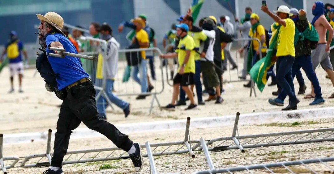 8 de Janeiro: Em dois anos, 94% das penas de crime...