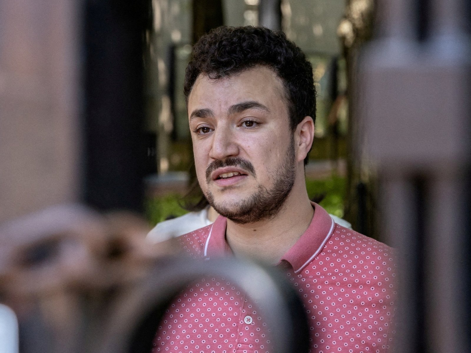 A esposa do ativista da Columbia Khalil Slams afirma que ele é o apoiador do Hamas | Notícias de protestos