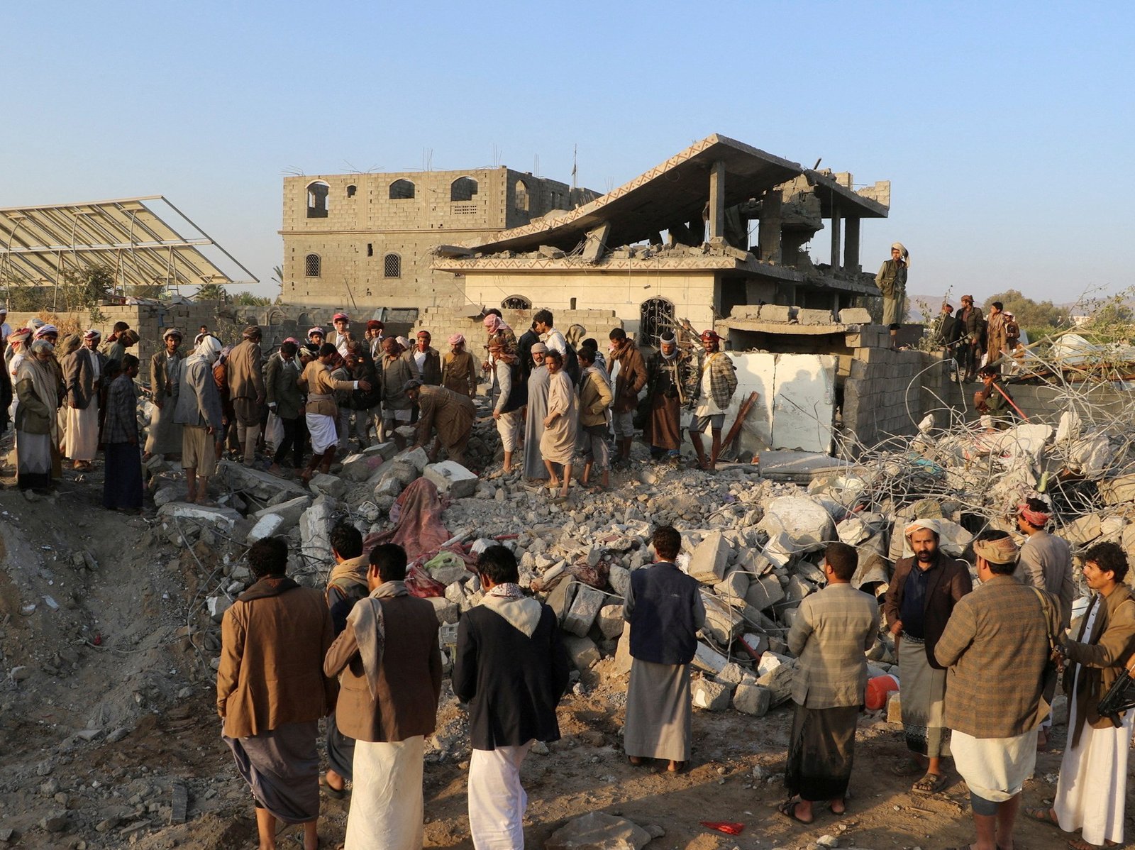 A resposta do voto de houthis, como EUA, diz 'ataques implacáveis' para continuar no Iêmen | Houthis News