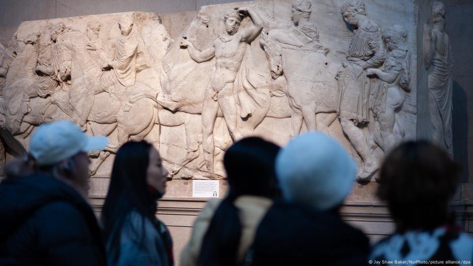 As esculturas de Parthenon estão finalmente retornando à Grécia? - DW - 24/03/2025