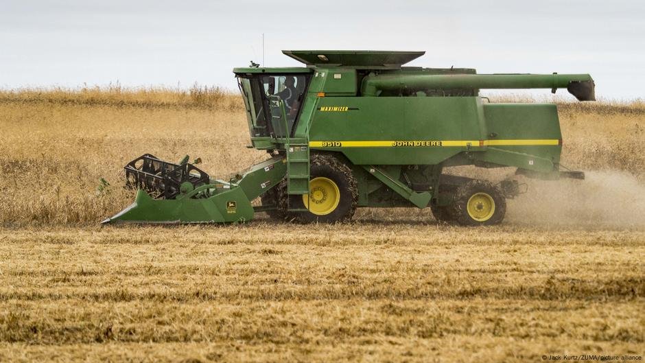 As tarifas de Trump em Canda, México e China entram em vigor - DW - 03/03/2025