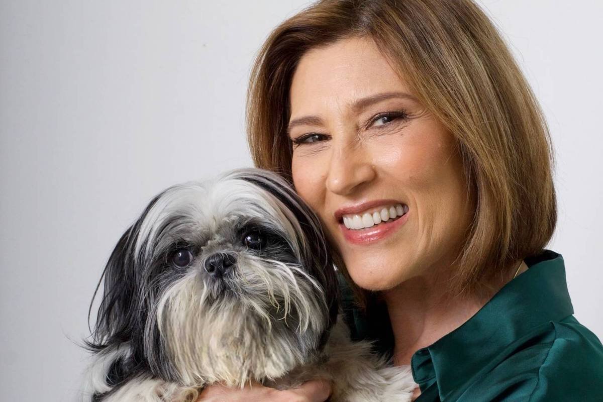 Beth Goulart, 64, fala sobre etarismo e a perda dos pais - 07/03/2025 - Celebridades