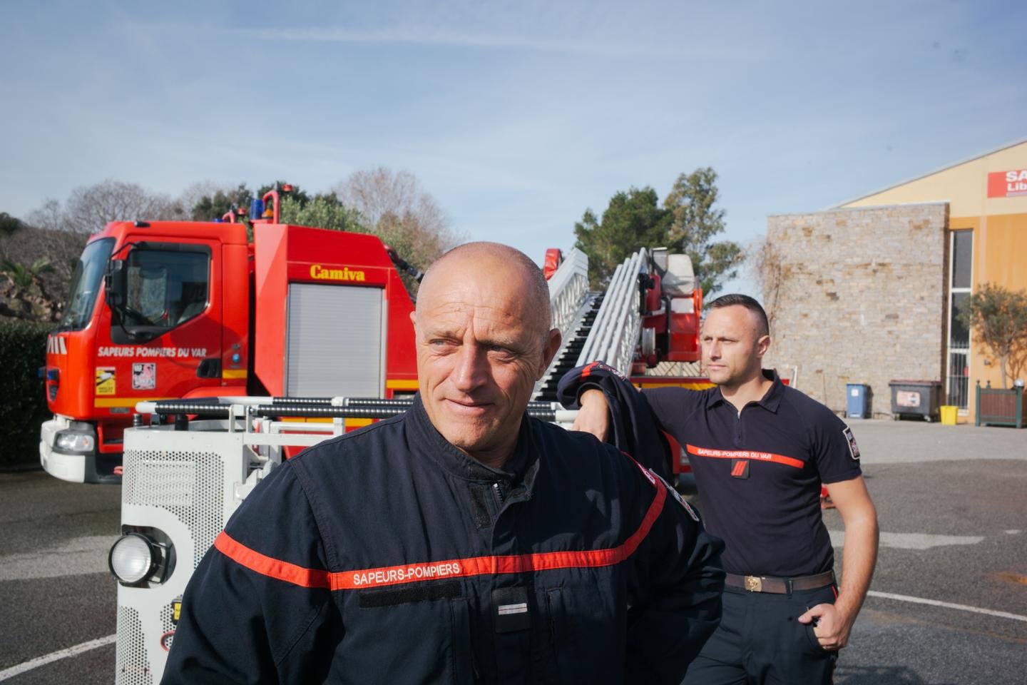 Bombeiros de pai para filho, Castelly, testemunhas de cinquenta anos de quartéis