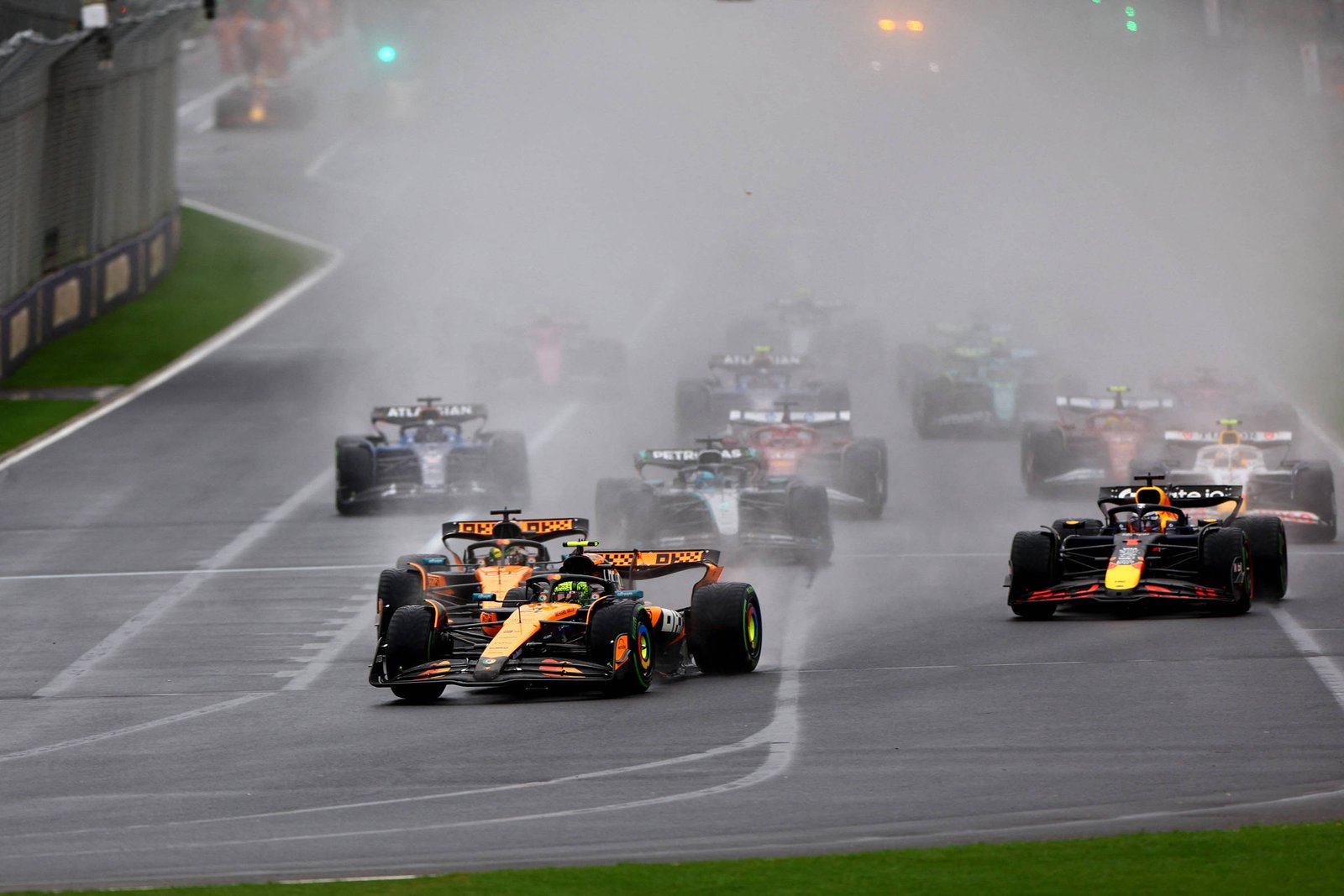 Bortoleto bate em sua estreia na F1, no GP da Austrália - 16/03/2025 - Esporte