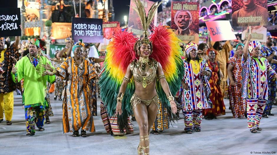 Carnaval significa grandes negócios para comunidades em todo o mundo - DW - 27/02/2025