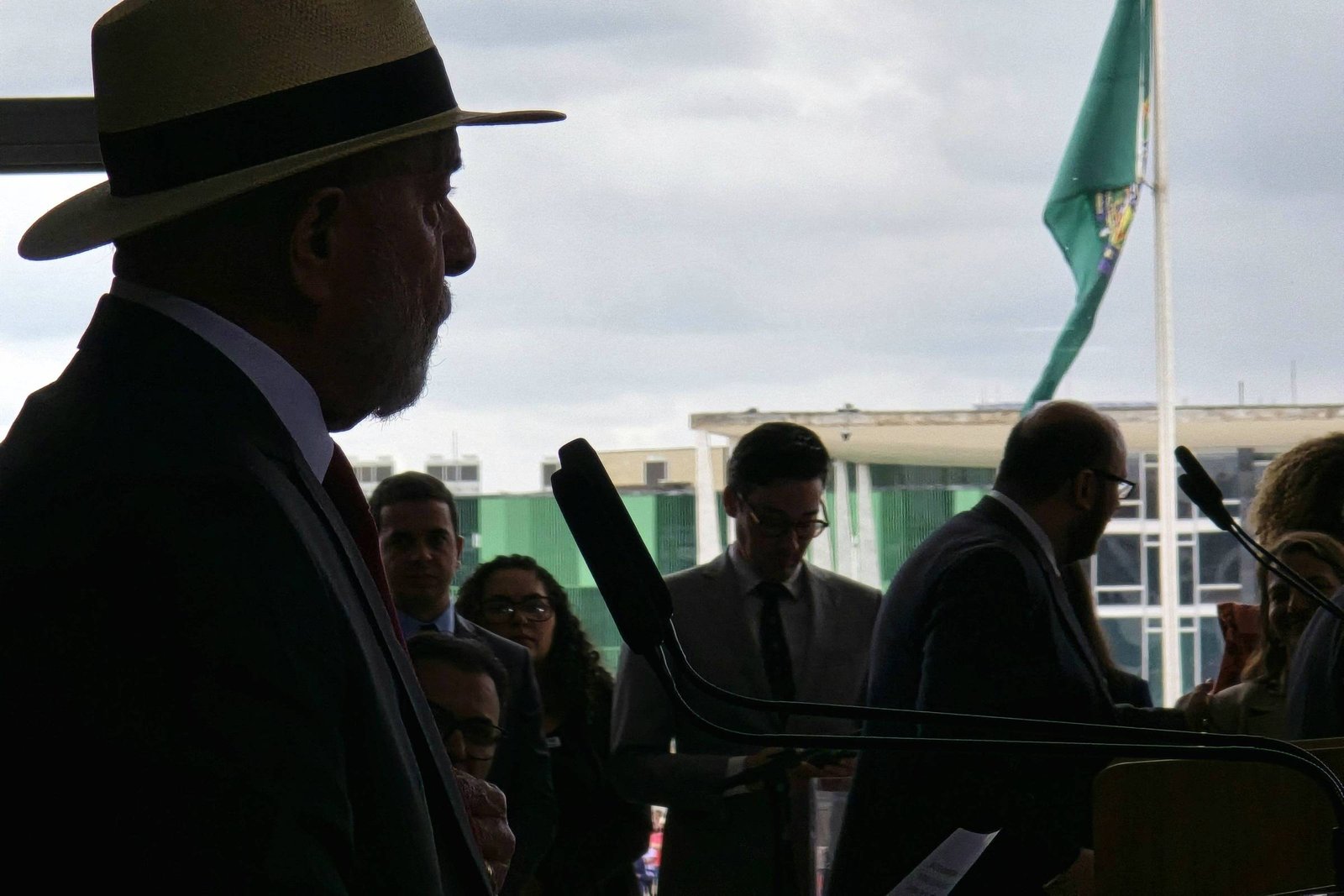 Contra a anistia, assinante diz que é preciso ir às ruas: 'hoje em dia só a extrema direita se mobiliza' - 13/03/2025 - Painel do Leitor