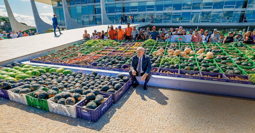 Crise do Plano Safra amplia atritos do governo com...