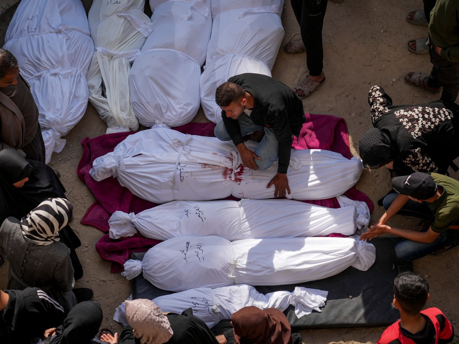 Declarações de condenação não impedem o genocídio em Gaza | Conflito Israel-Palestino
