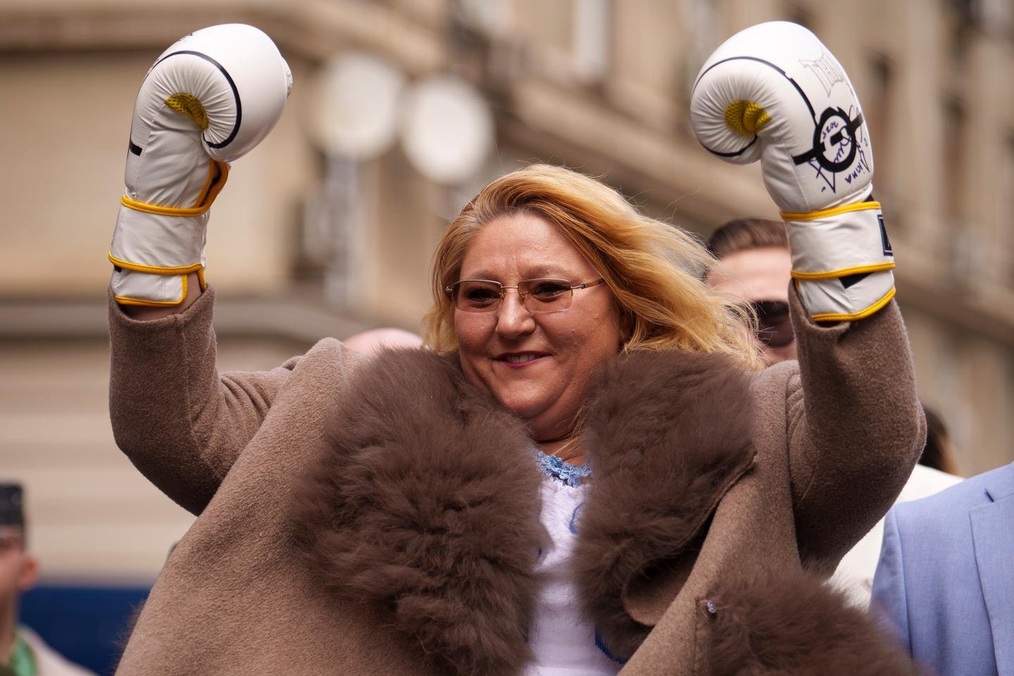 Depois de Calin Georgescu, outro candidato distante, Diana Sosoaca, excluído da eleição presidencial