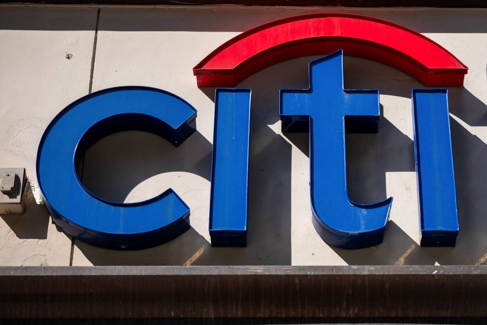 Erro do Citi quase enviou US$ 35,5 bilhões para cliente - 04/03/2025 - Mercado