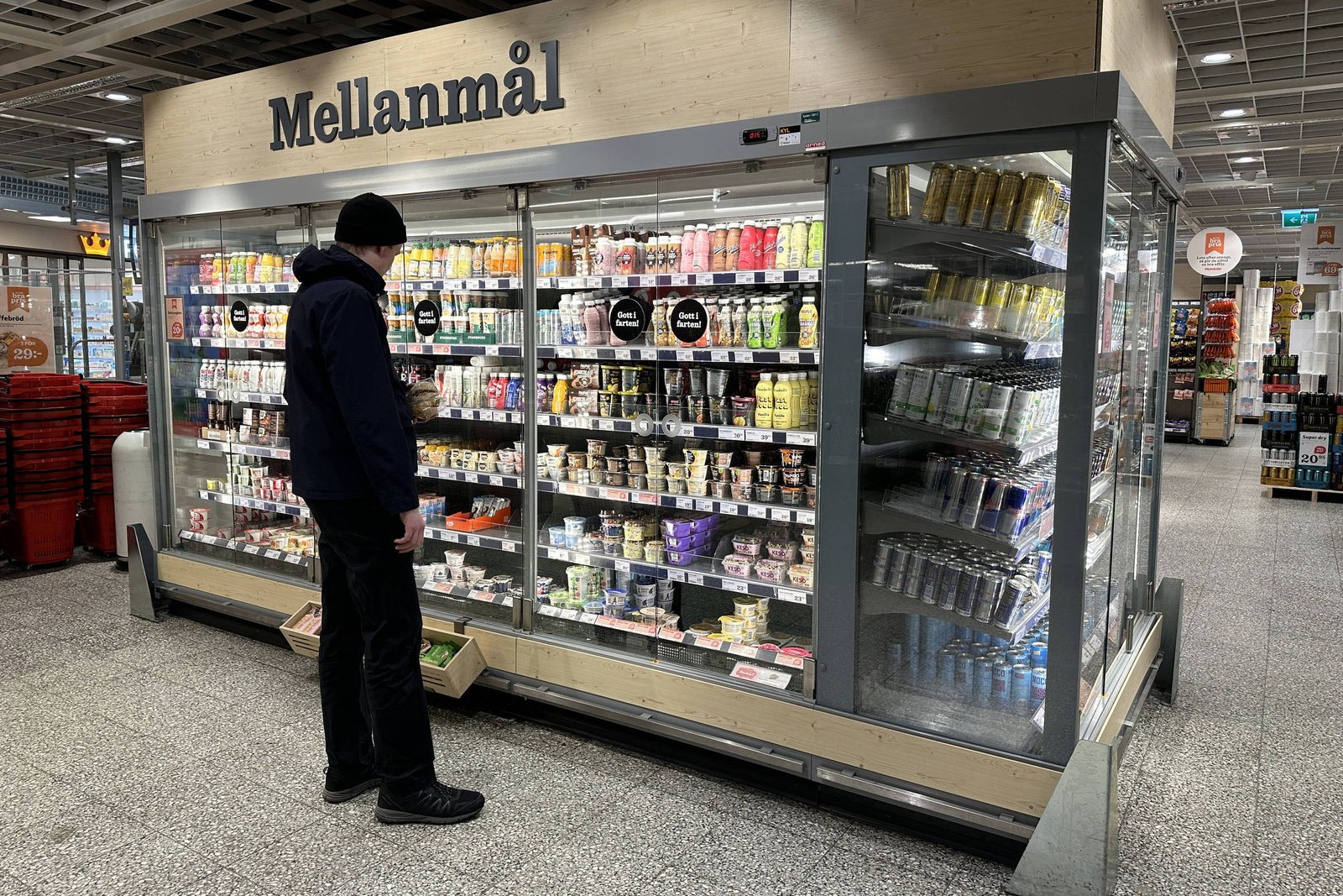 Escandinavos boicotam produtos dos EUA - 07/03/2025 - Mercado