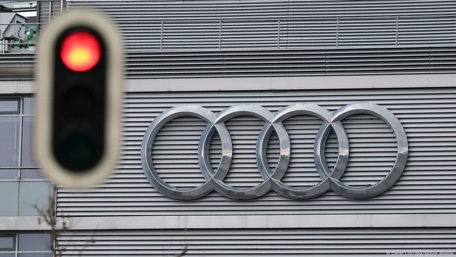 Gigante automática Audi para cortar 7.500 empregos da força de trabalho - DW - 18/03/2025