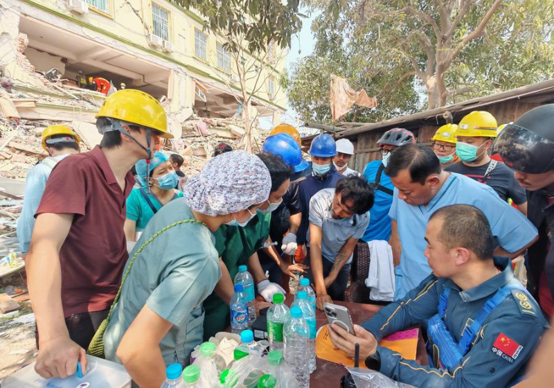 A água de rios e lagos da Suíça era repleta de esgoto, mas o país conseguiu limpar tudo. Foto: Laurent Gilliéron/EPA-EFE