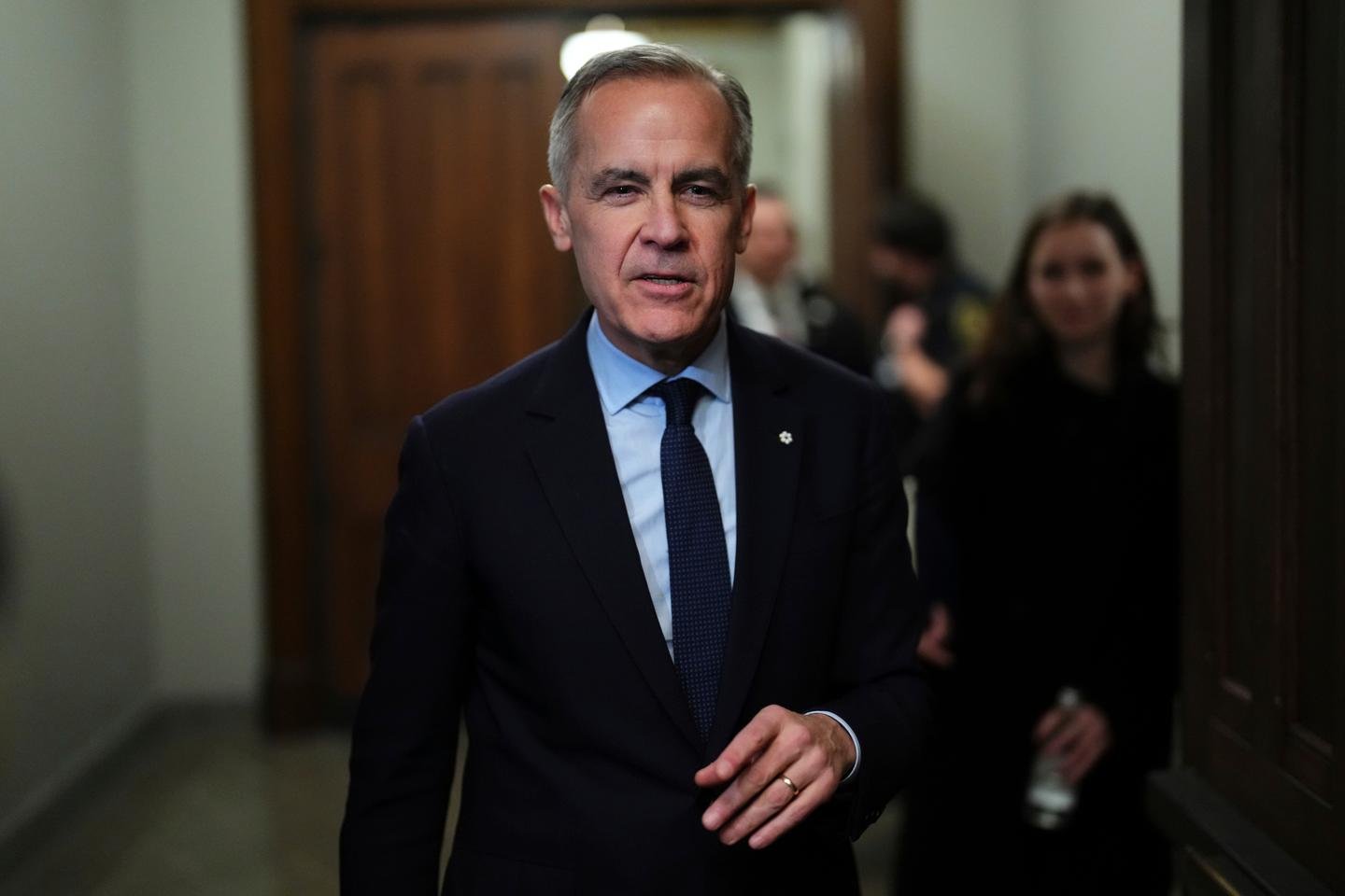 Mark Carney, o novo primeiro -ministro canadense, assumirá o cargo na sexta -feira