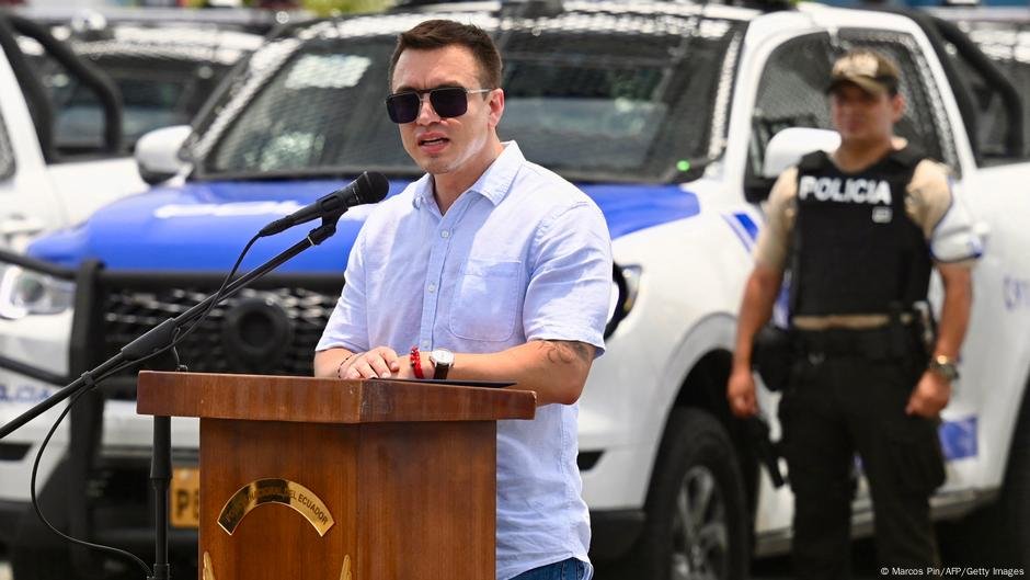 O Equador pede apoio militar contra 'narcoterrorismo' - DW - 23/03/2025