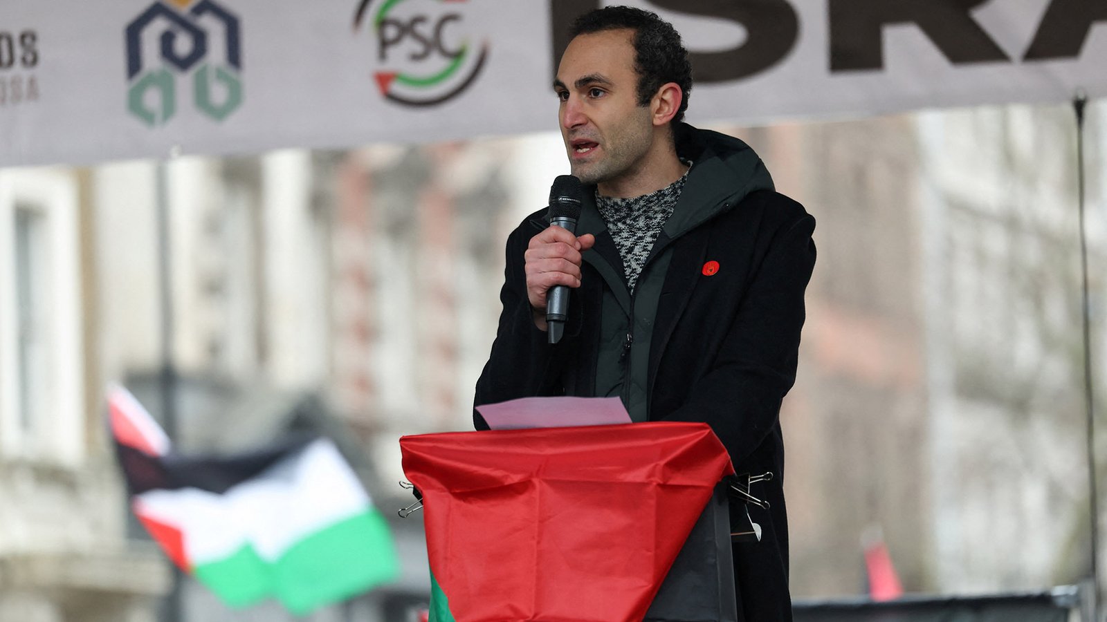 O ator Khalid Abdalla preocupado em corroir os direitos de protesto no Reino Unido | Conflito Israel-Palestino