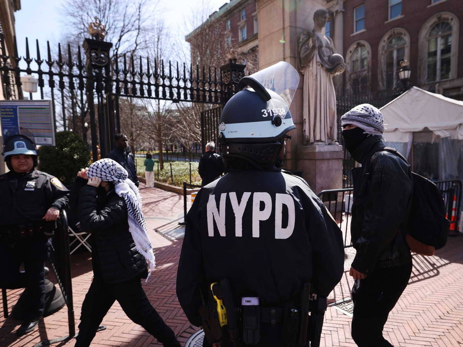 O coreano americano processa o administrador de Trump para parar de deportação sobre o ativismo do campus | Notícias dos direitos civis