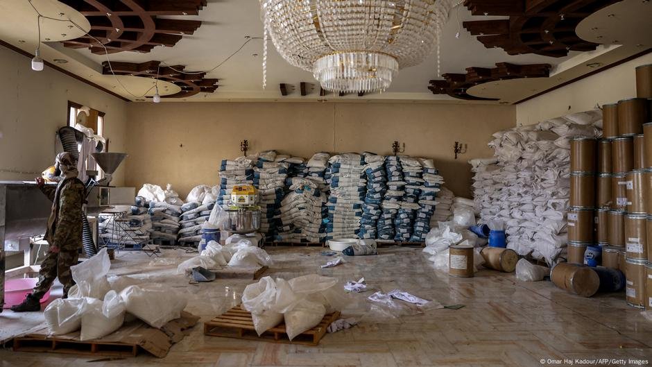 O ditador da Síria se foi - mas seus traficantes de drogas ainda estão ocupados - DW - 25/03/2025