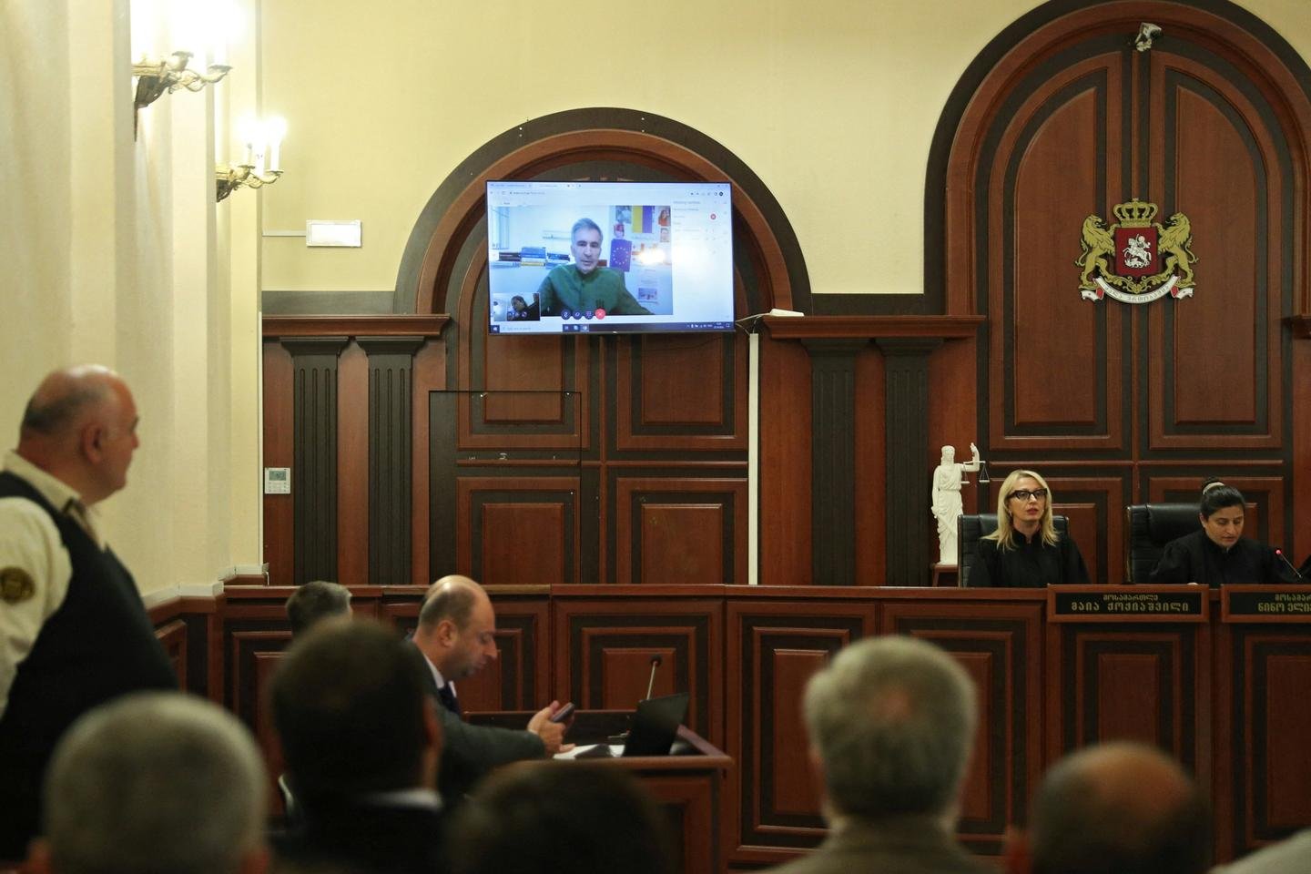 O ex -presidente da Geórgia Mikheïl Saakachvili recebe uma nova sentença de quatro anos e seis meses de prisão