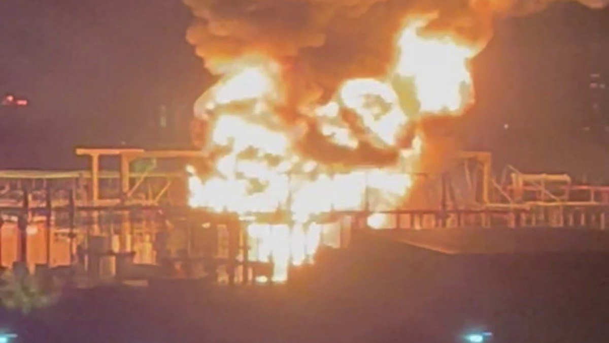 O incêndio causa o desligamento de um dia do aeroporto de Heathrow do Reino Unido