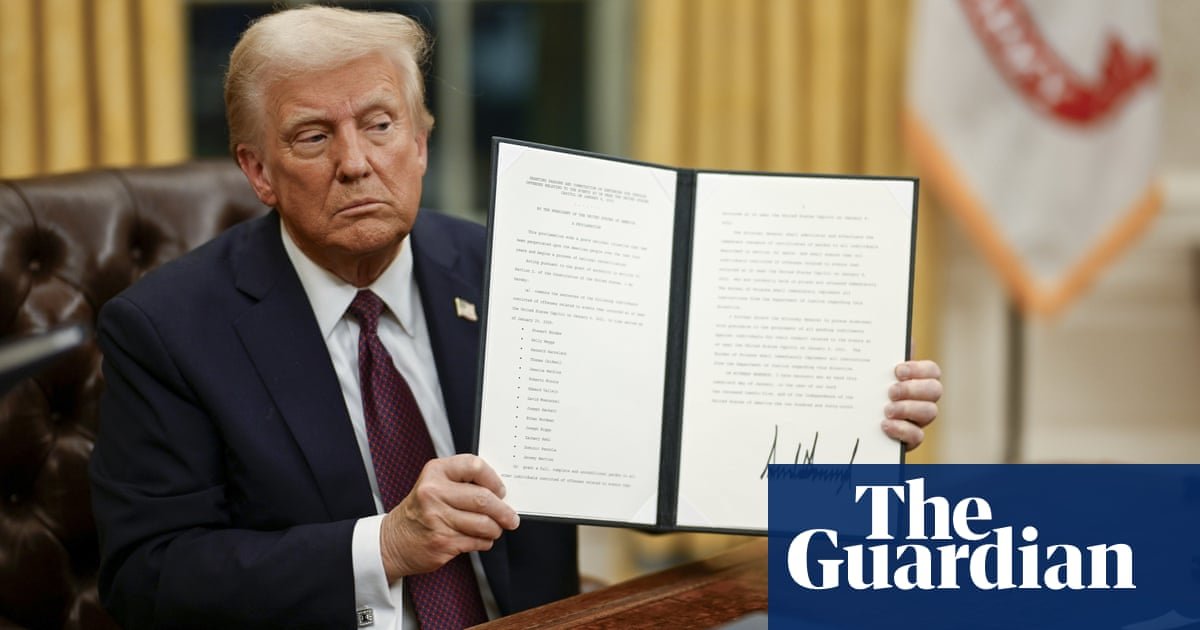 O tribunal levanta o bloco em Trump Ordem para encerrar o apoio federal a programas DEI | Administração Trump
