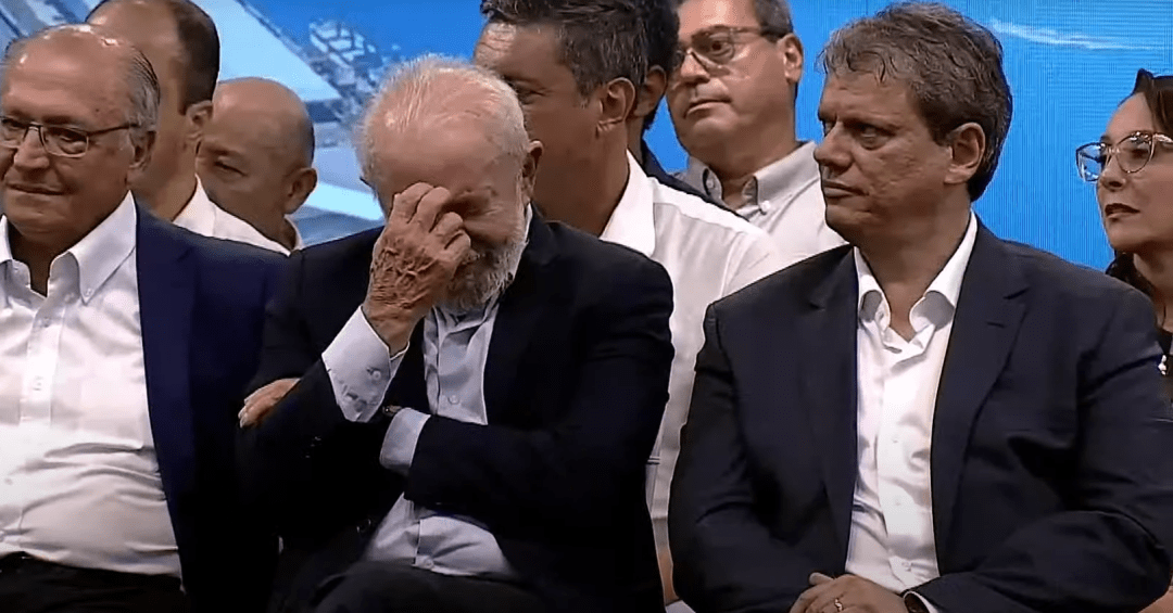 Oposição prepara resposta para provocação de Lula...