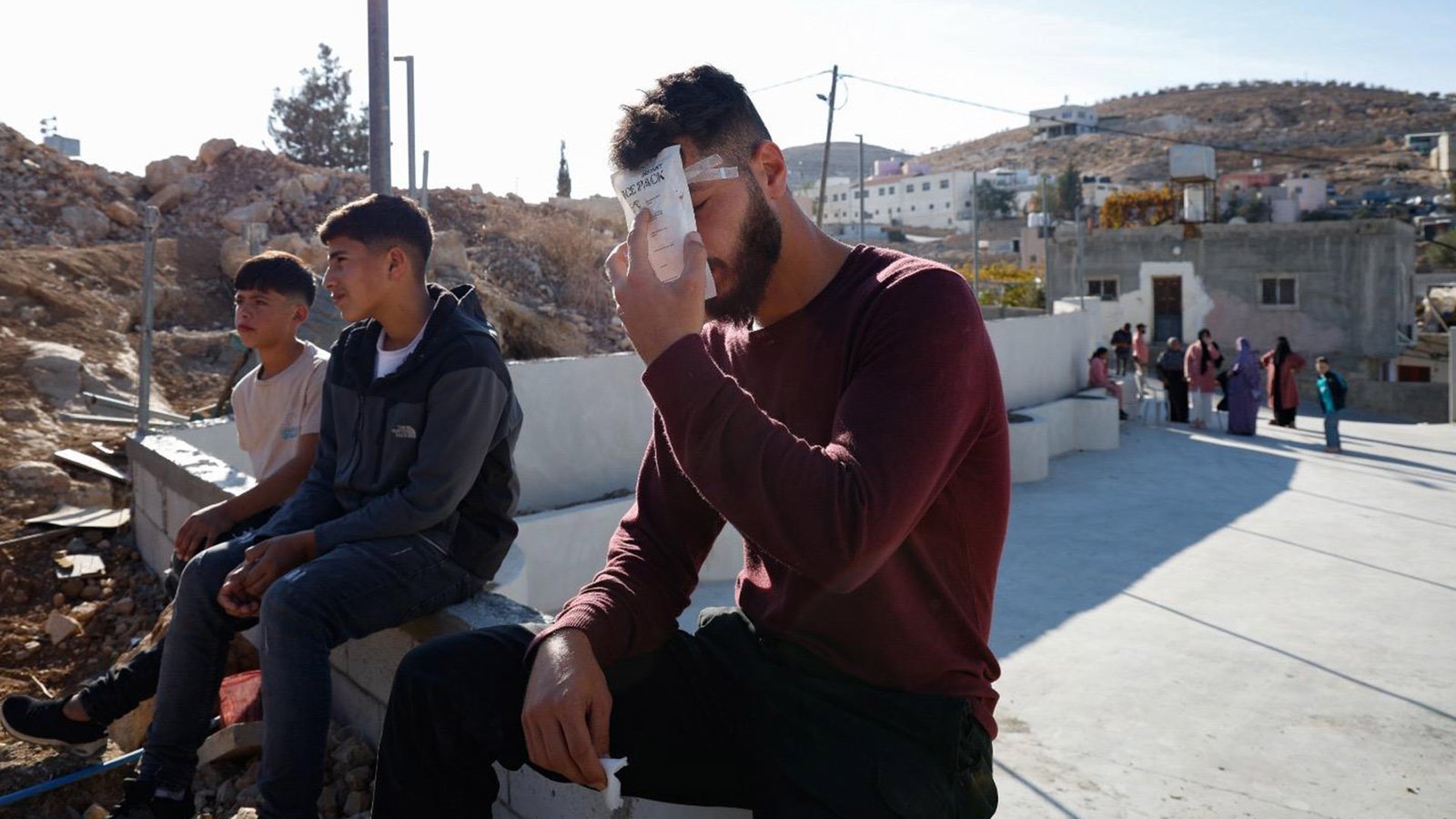 Os ativistas palestinos que se recusam a sair apesar da violência israelense | Conflito Israel-Palestino