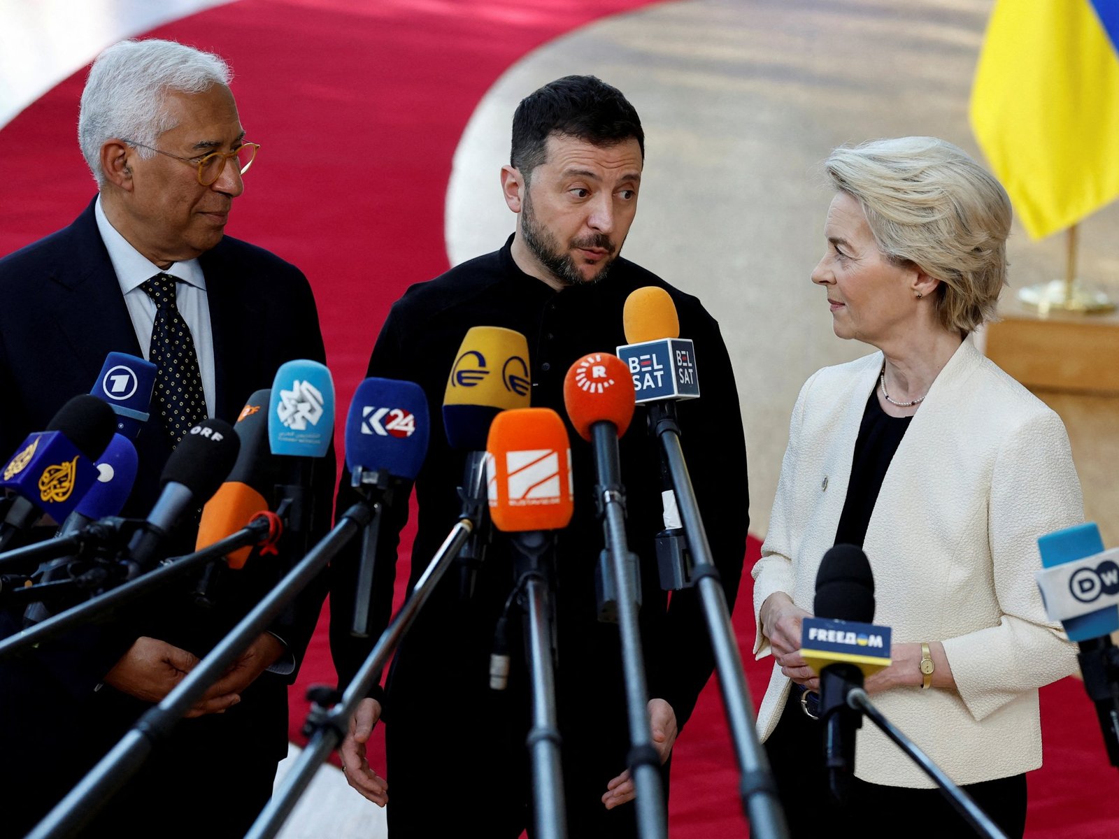 Os líderes da UE realizam a cúpula de emergência para reforçar o apoio à Ucrânia | Notícias da Guerra da Rússia-Ucrânia