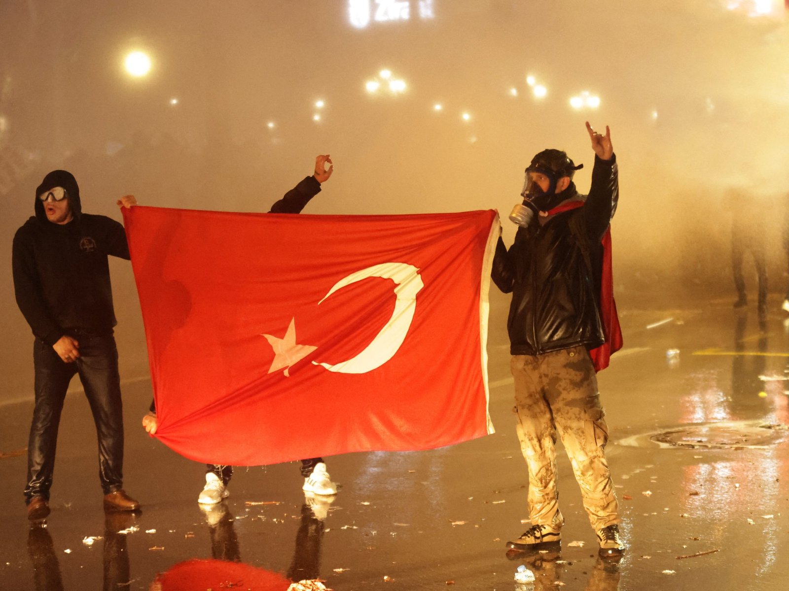 Os manifestantes se reúnem em Turkiye como imamoglu preso | Notícias de protestos