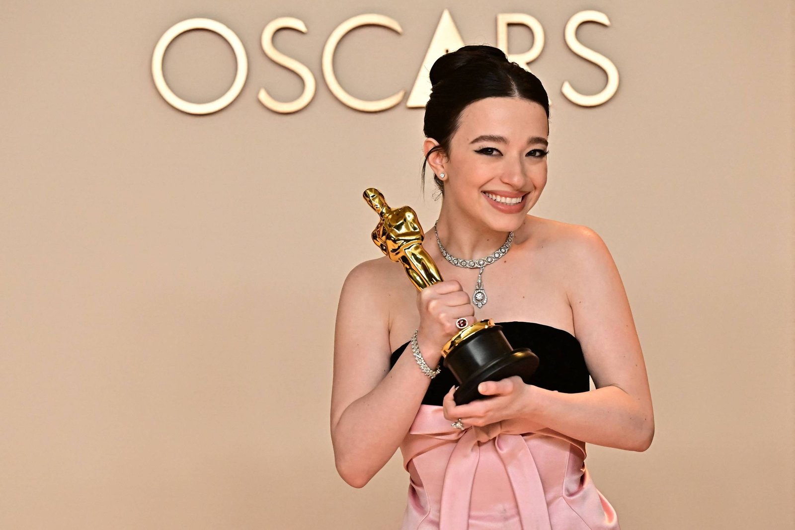 Oscar para Mikey Madison escancara preconceitos do prêmio - 03/03/2025 - Ilustrada