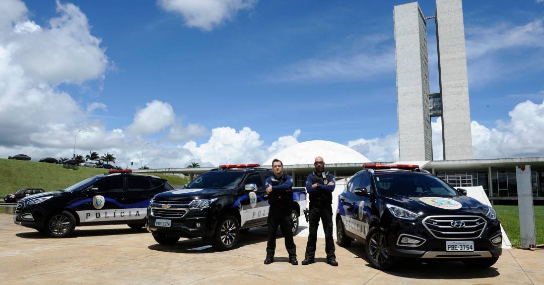 Polícia x polícia: O incômodo dos agentes do Congr...