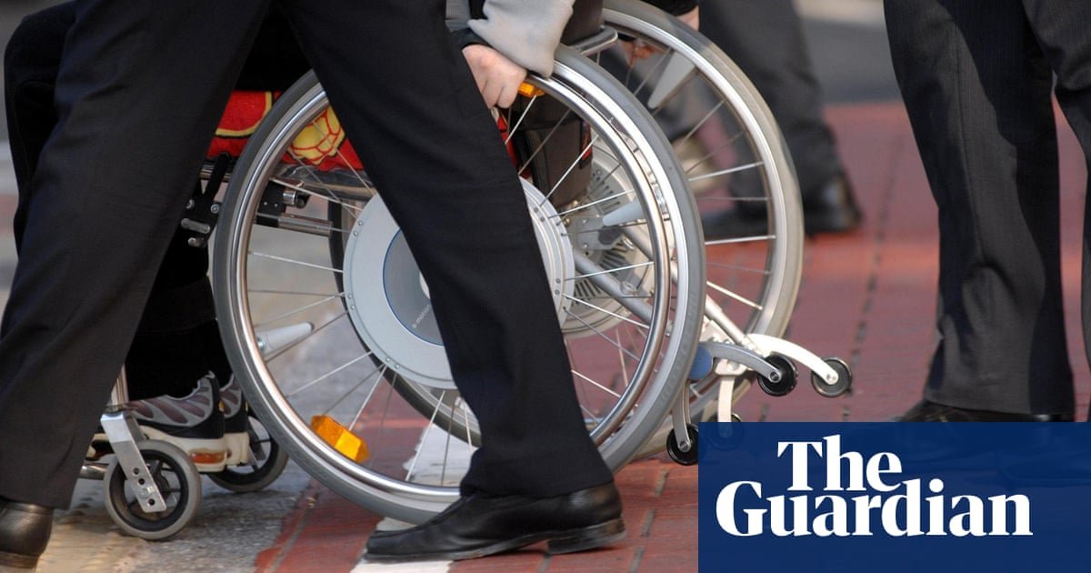 Por que o governo de Keir Starmer está buscando cortar benefícios Bill | Benefícios