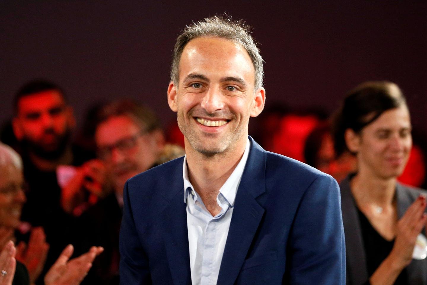 Raphaël Glucksmann garante que ele estará "totalmente envolvido" nas eleições presidenciais de 2027