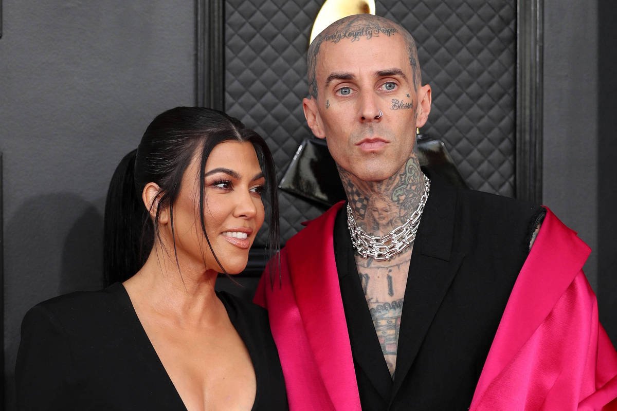 Travis Barker faz tempo impressionante em corrida de rua - 16/03/2025 - Celebridades