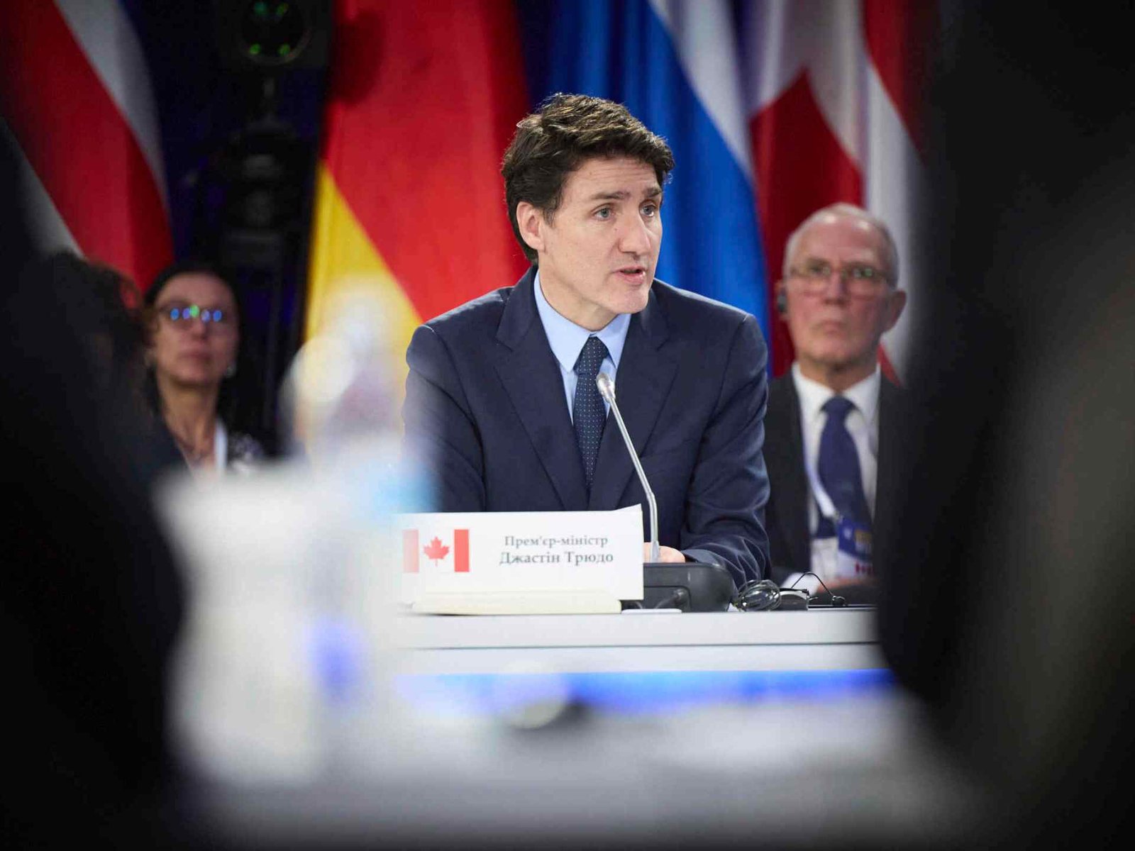 Trump aumenta a tensão tarifária com as políticas de fronteira do Canadá | Donald Trump News