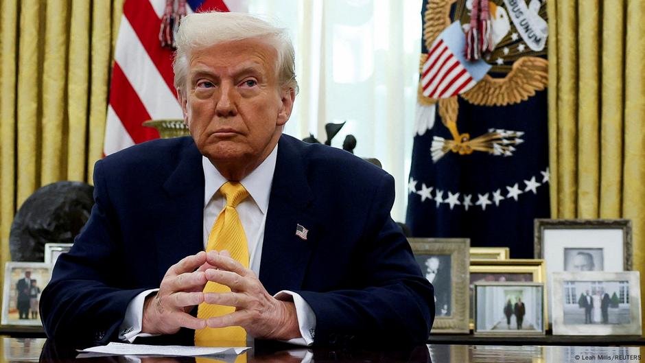 Trump retira a ameaça de duplas tarifas em metais canadenses - DW - 11/11/2025