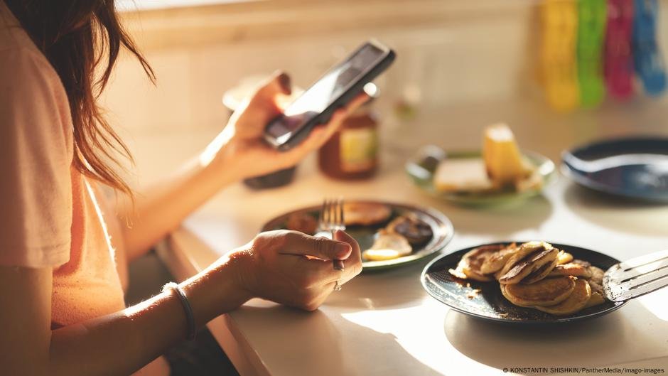 US Happiness Ranking Hits Low de todos os tempos, Alemanha escalada-DW-20/03/2025