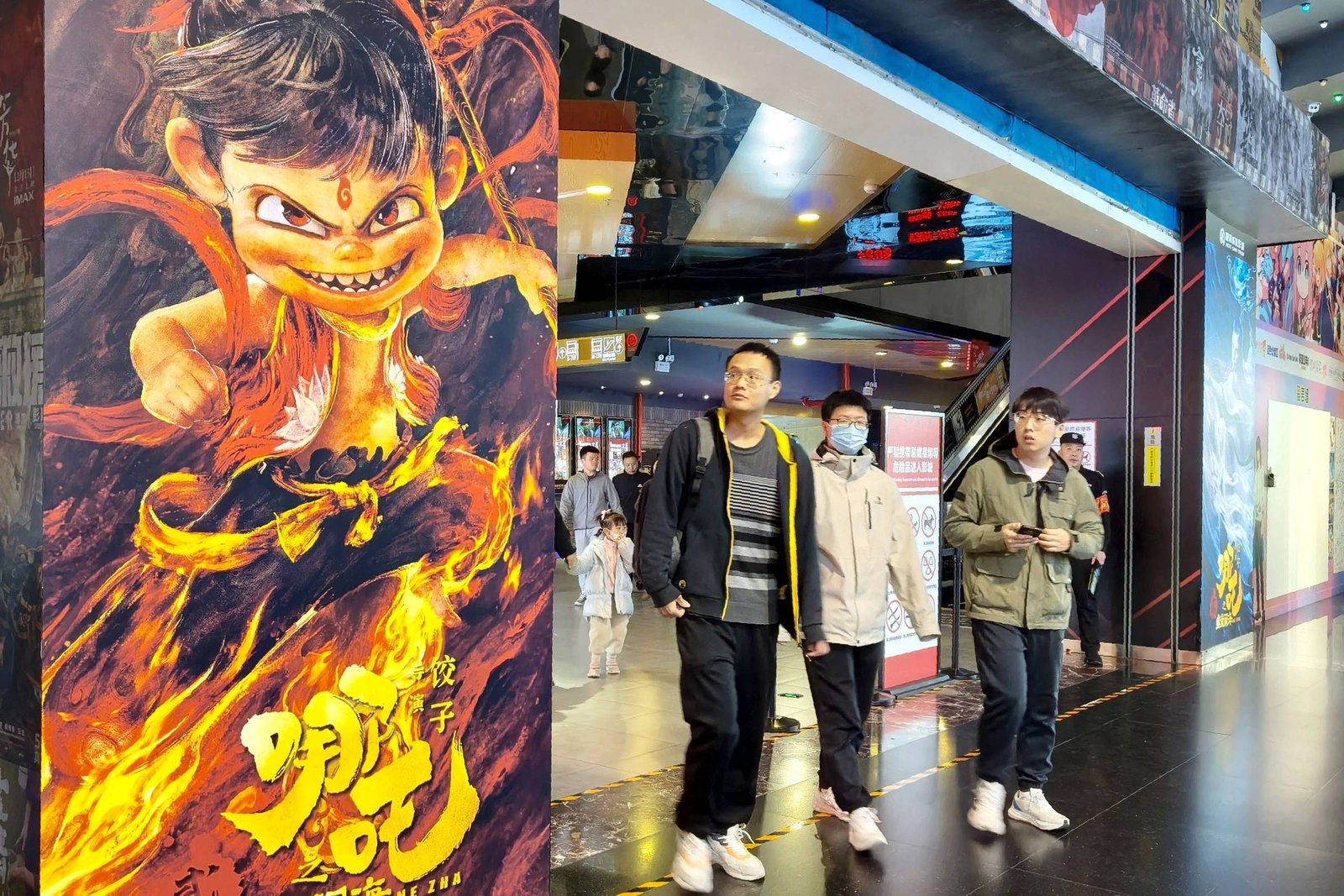 Varejo cresce 4% no início do ano, e China amplia aposta no consumo - 17/03/2025 - Mercado