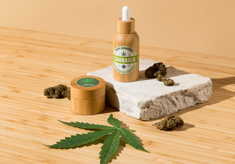 Walmerinston Paixão Corrêa, de 64 anos, viveu duas décadas em situação de rua, agora comemora o fato de ter sido aprovado para o curso de Letras na Universidade Federal do Pará (UFPA). Foto: Divulgação/O Liberal