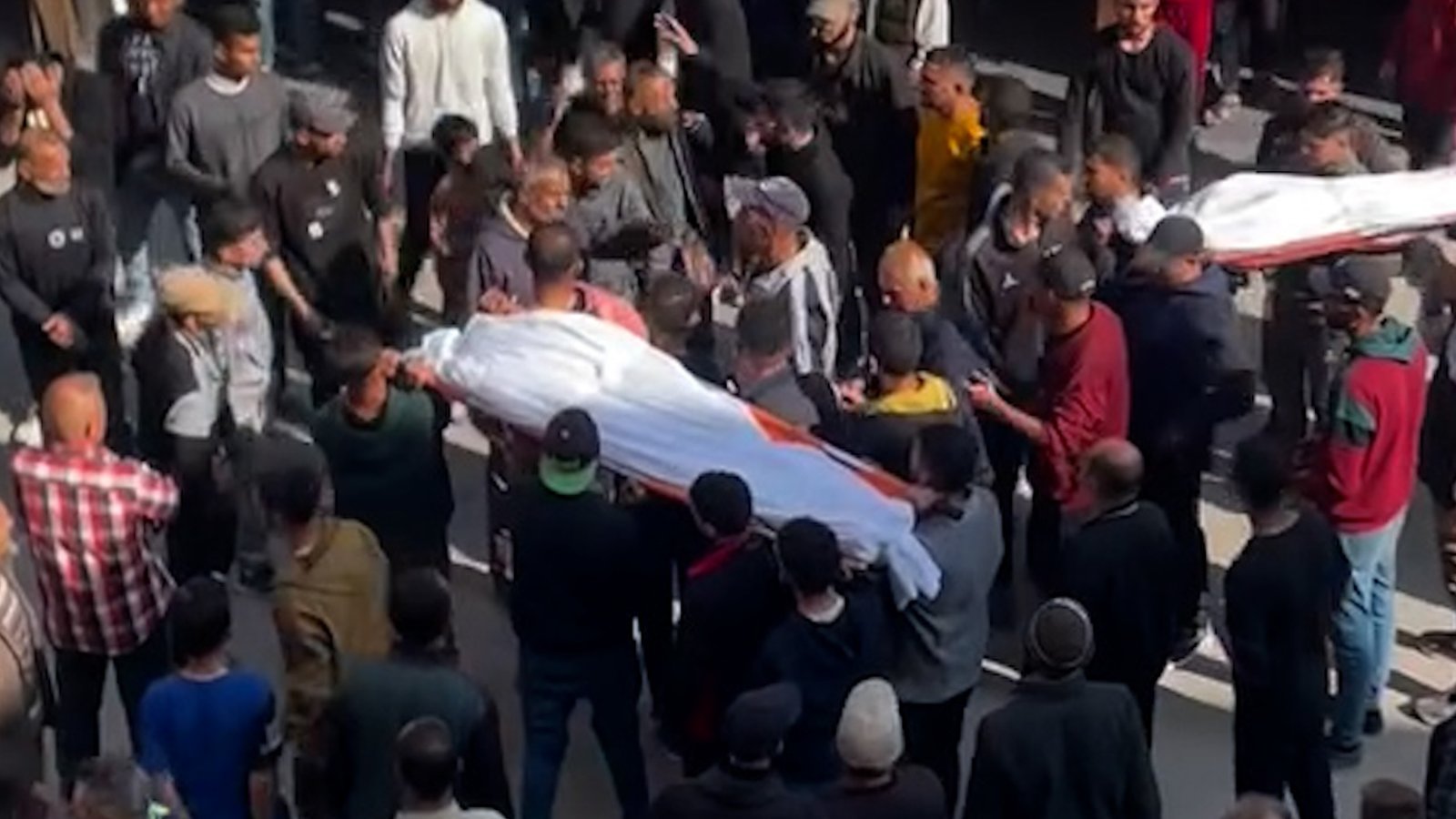 Vídeo: ataques israelenses Mate os palestinos em Gaza como cessar -fogo conversa