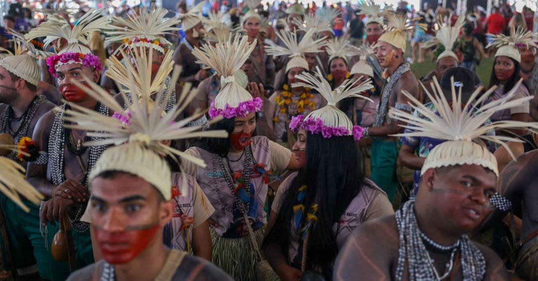 Alcolumbre cria grupo no Senado para regular miner...