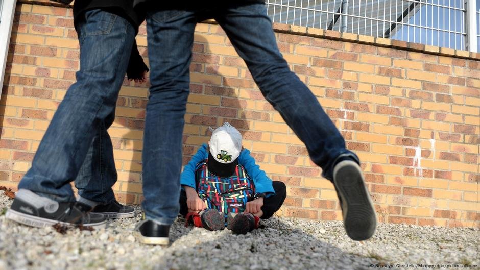 Crianças Sinti e Roma sofrem discriminação - DW - 04/02/2025