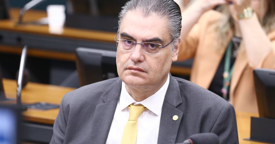 Deputado fala sobre sinais de recuo de Trump e pre...