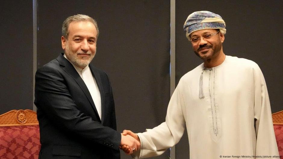 EUA e Irã realizam negociações nucleares de alto risco-DW-12/04/2025