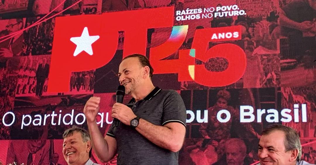 Edinho Silva será entrevistado em live de VEJA des...