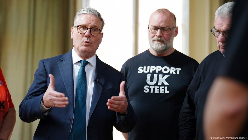 Governo do Reino Unido para assumir o controle de emergência do British Steel - DW - 12/04/2025