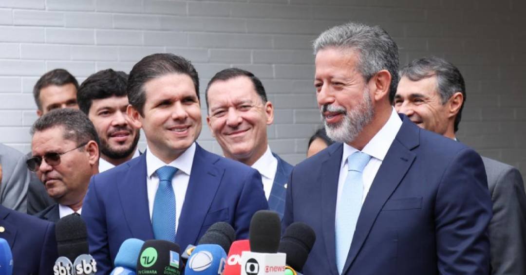 Hugo Motta marca instalação da comissão especial d...
