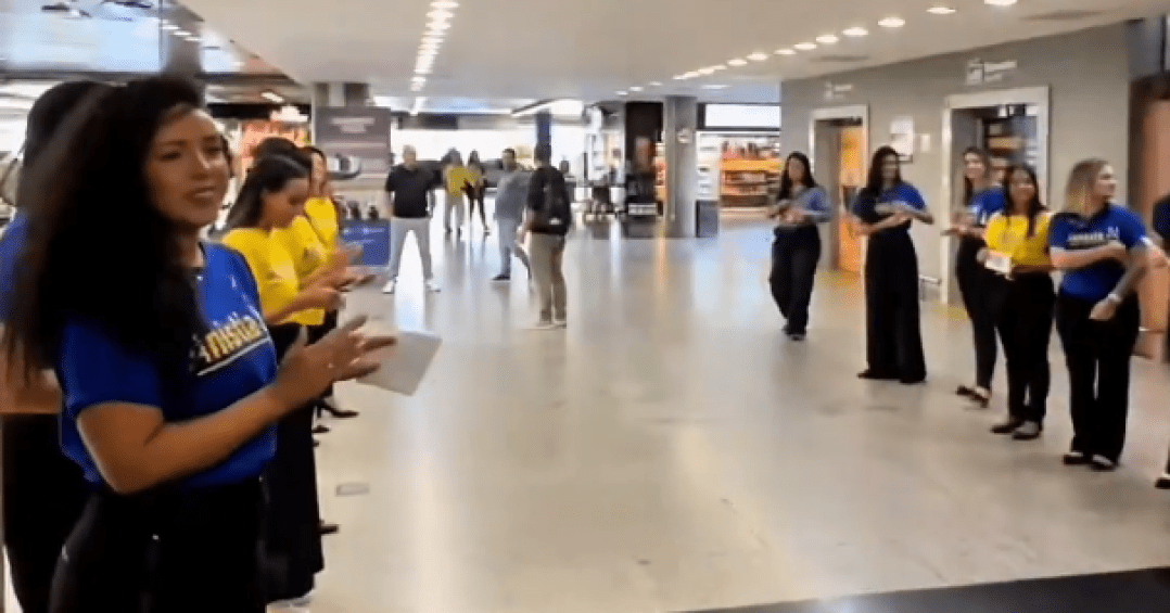 O apelido das assistentes do líder do PL na busca...