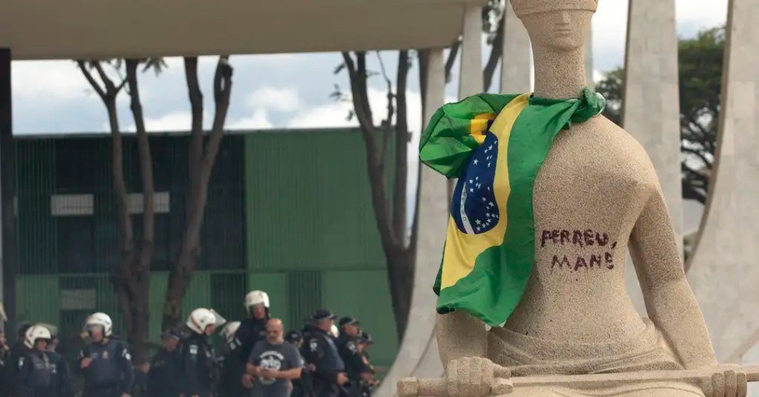 O timing errado no julgamento da ‘Débora do batom’...